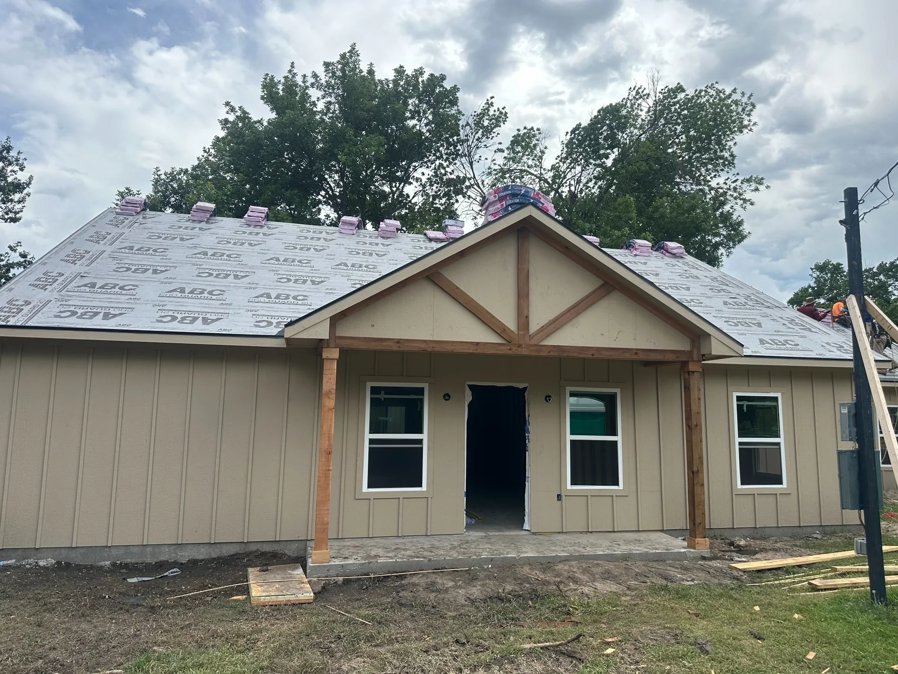 ABC Pro Guard synthetic underlayment on a new-construction roof in Lindsay Texas